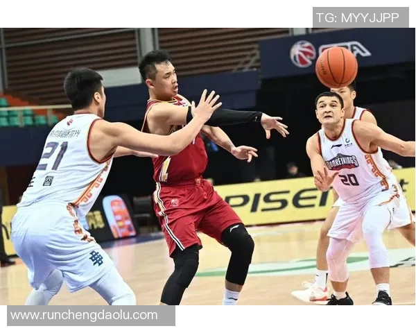 南京篮球队在全国锦标赛中的比赛经验与表现深度点评分析